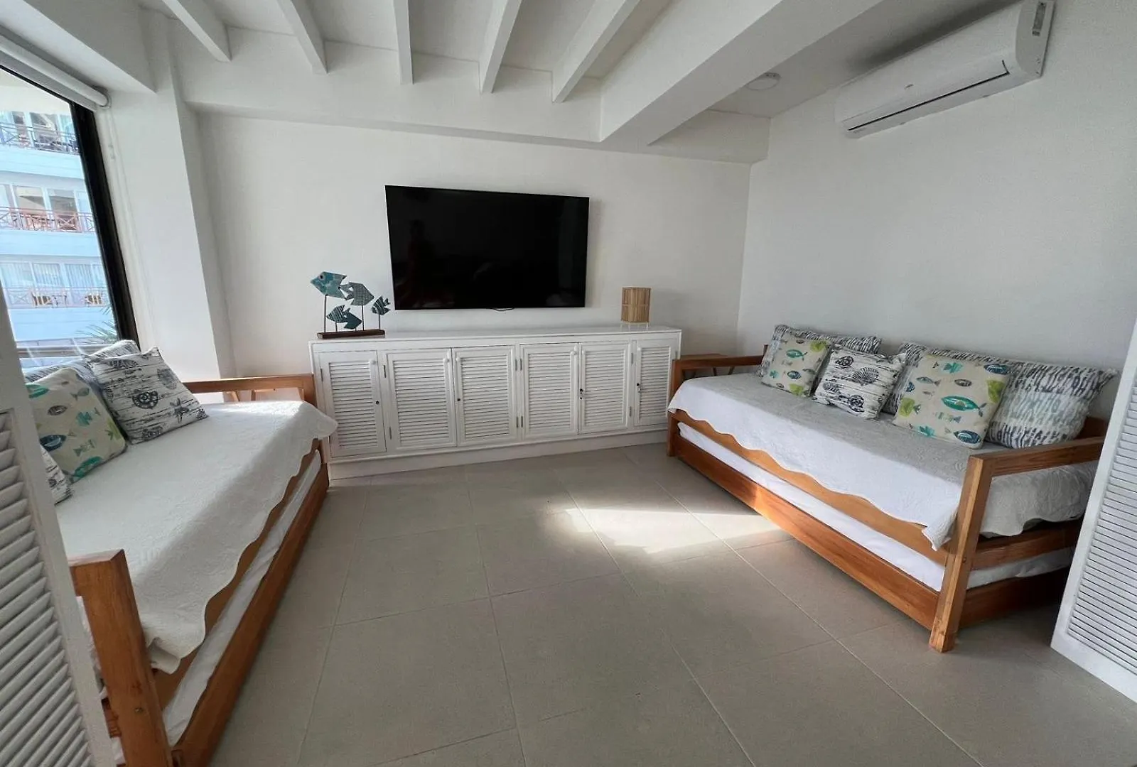 Bay Exclusive Apartment San Andres  Colombia