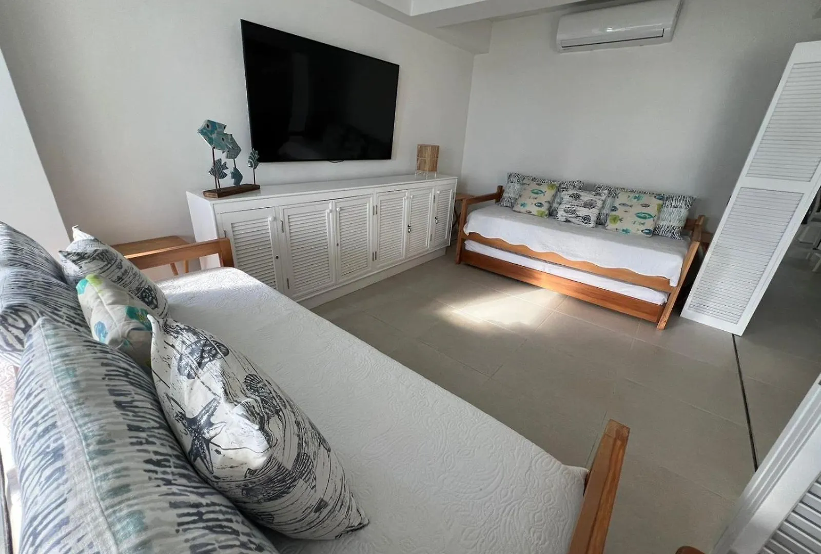 Bay Exclusive Apartment San Andres  Colombia